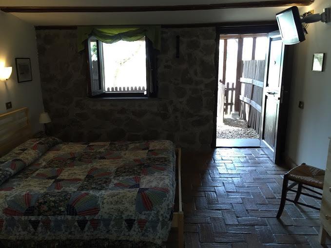 Agriturismo Monte Due Torri Genzano di Roma Kültér fotó