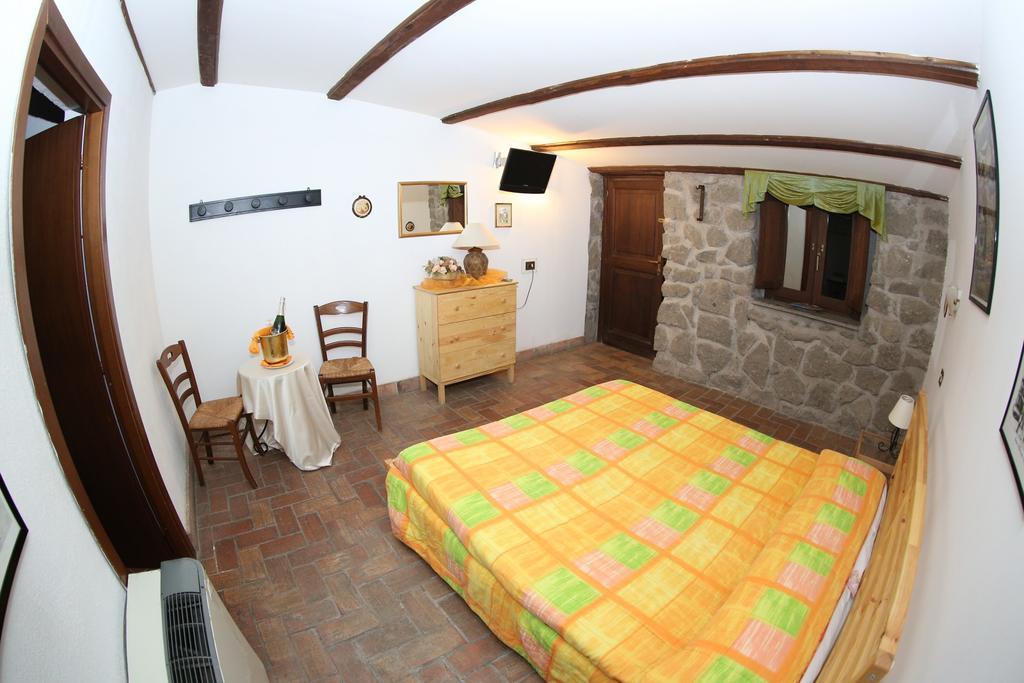 Agriturismo Monte Due Torri Genzano di Roma Kültér fotó